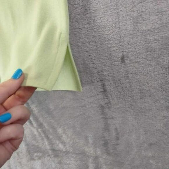 Exclusively Misook Sleeveless Top M Pastel Green Shirt Stretchy Retro preppychic - Picture 4 of 9